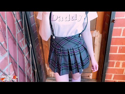 ❤️ Schoolgirl Sucks ya dick miri emi na iberibe kama klaasị. ❌  Ihe na-akpali agụụ mmekọahụ n'ụlọ  ❌️